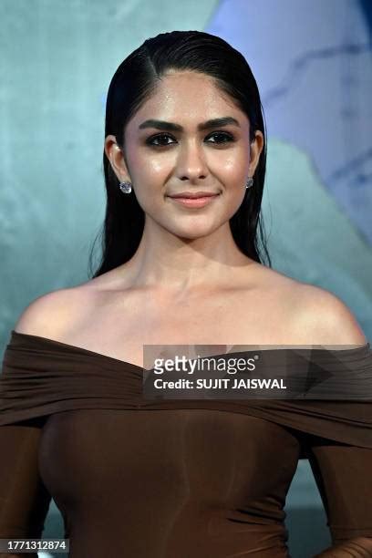 mrunal thakur naked|393 Mrunal Thakur Photos & High Res Pictures